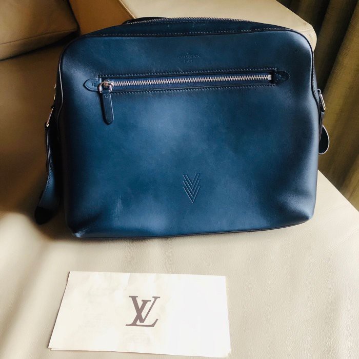 保證正品 Louis Vuitton LV 藍色 小牛皮 側背包 郵差包