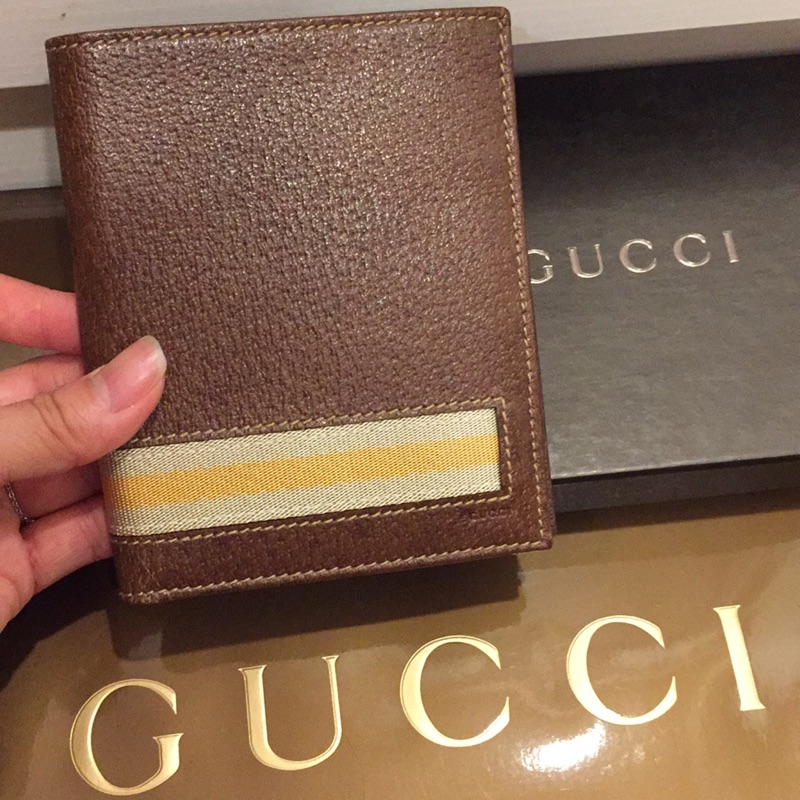 Gucci男用皮夾短夾多卡夾