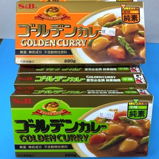 S&B愛思必金牌咖哩塊甜味/中辣