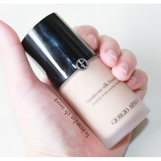 ✨預購✨Giorgio Armani亞曼尼輕透亮絲光粉底 LUMINOUS SILK FOUNDATION 30ml