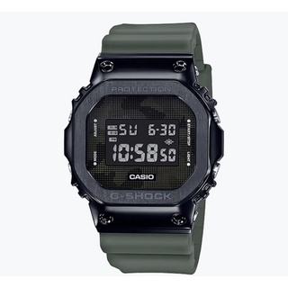 CASIO 卡西歐G-SHOCK G-SHOCK 金屬強悍耐衝擊數位橡膠腕錶/墨綠 GM-5600B-3DR