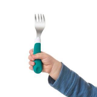 OXO ღ美國原廠100%安全無毒 幼兒餵食學習 防滑不鏽鋼湯匙/叉子組 teal 綠色 1組 ღ 【現貨】