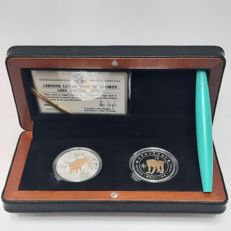 瑞泰爾的柏森 2004年 多哥共和國鍍金猴年紀念銀幣 (發行量2,000套)
