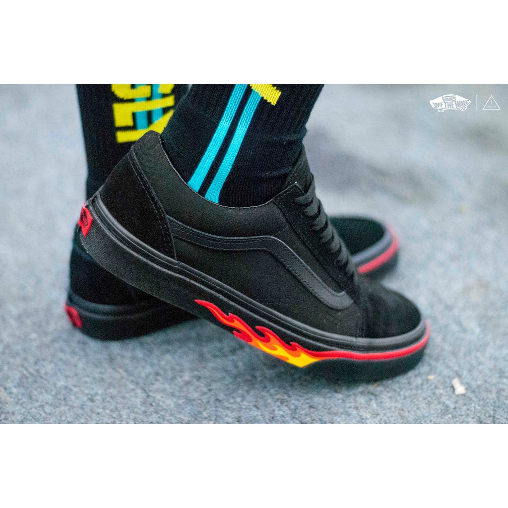 old skool flame wall