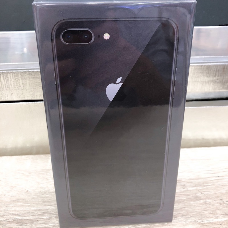 全新未拆 iPhone 8 plus 128g 8p 128 5.5吋 公司貨 保固一年 台北可面交 太空灰