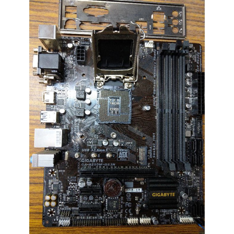 技嘉 GA-B250M-DS3H 1151腳位/M.2/六-七代/二手良品/附檔板