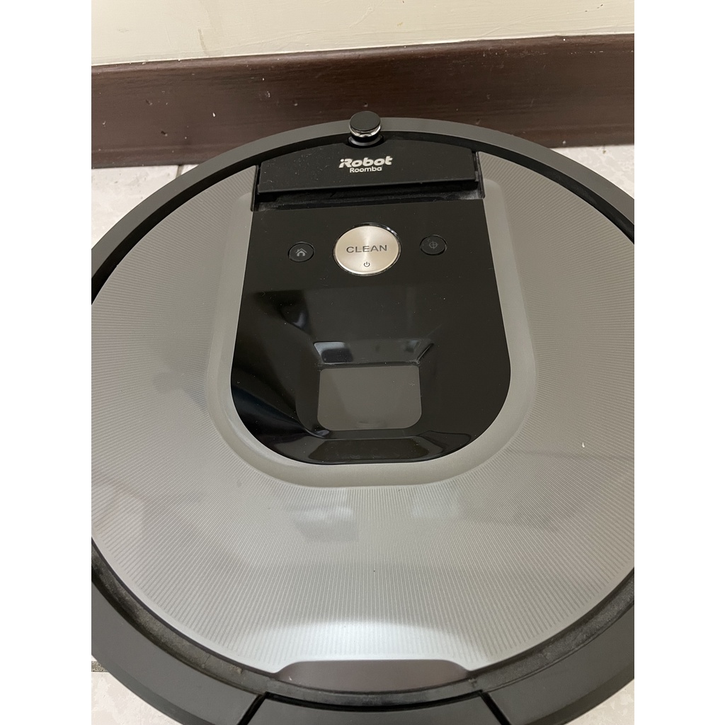 【二手特價出售】掃地機器人 irobot 960 附贈多款全新配件