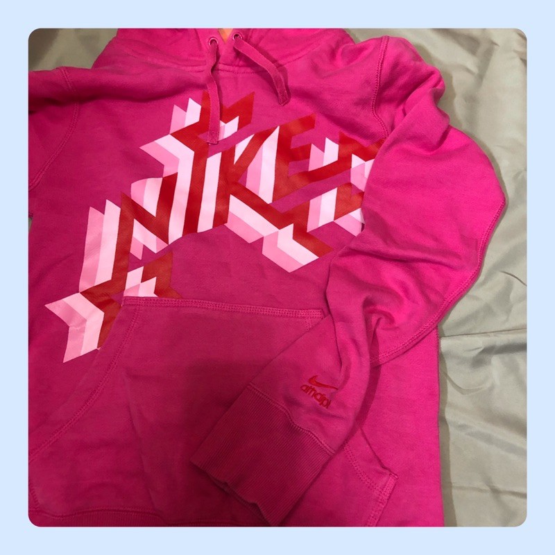 Nike 粉紅條紋帽t