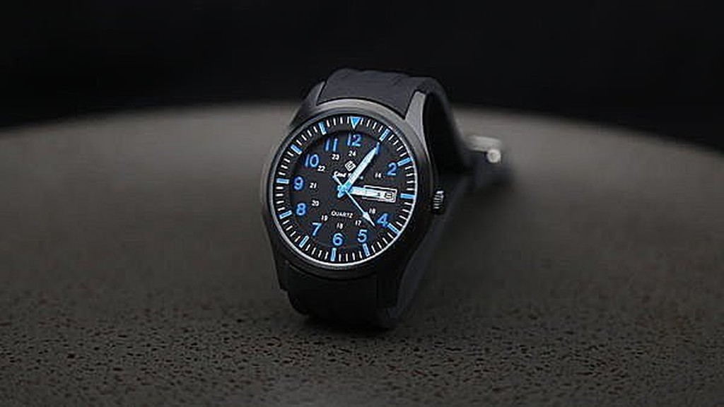 168錶帶配件 /SEIKO精工原廠VX43石英機芯,強悍軍風防水石英錶,不鏽鋼製黑色IPB錶壳,blue