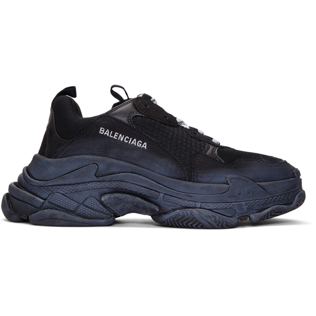 ～克莉絲丁時尚衣櫥～ Balenciaga Triple S 黑x黑 復古老爹鞋/厚底鞋