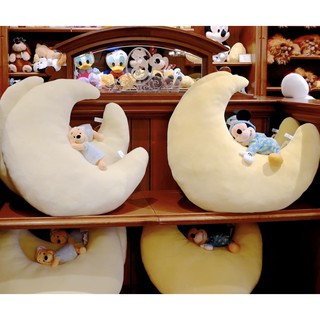東京迪士尼樂園 米奇 小熊維尼 月亮造型 超柔軟 麻糬觸感 抱枕 靠墊 預購