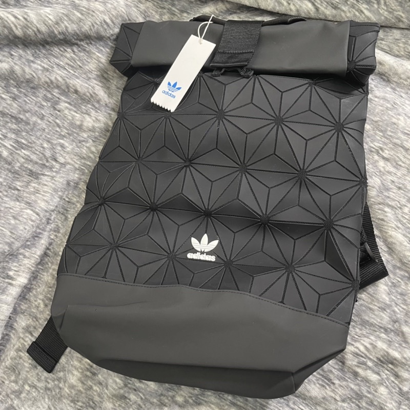 Adidas 3D Backpack 愛迪達全新正品後背包| 蝦皮購物