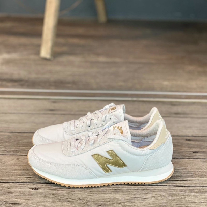 日本購入 New Balance WL720 奶茶 金標 淺杏