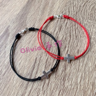 Olivia。手作/日本蠟線手環（十字架）/祈福 僻邪 平安 開運 姻緣 人緣。情侶。姐妹手環