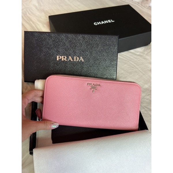 二手正品 Prada 粉色 經典長夾 防刮牛皮 ㄇ型拉鍊長夾