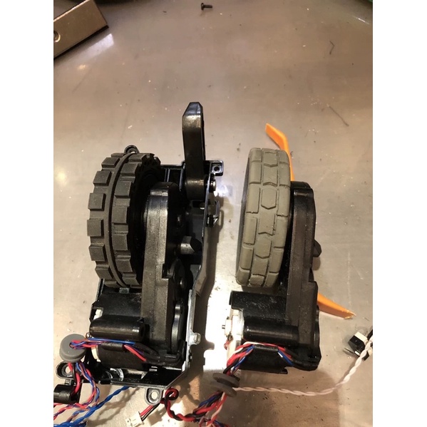 科沃斯掃地機器人輪胎電池鼓風機集塵盒電路板