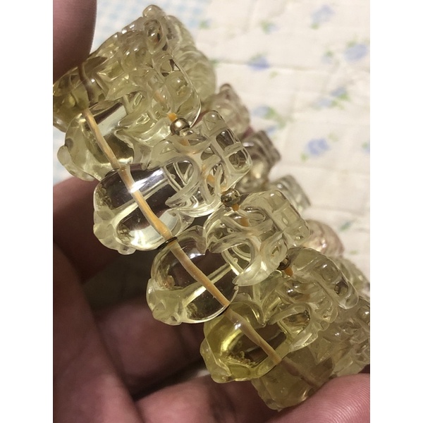 天然黃水晶貔貅手排全淨體27mm共16隻手圍21重量106.65公克霸王等級收藏，附亞瑟寶石鑑定所証書。