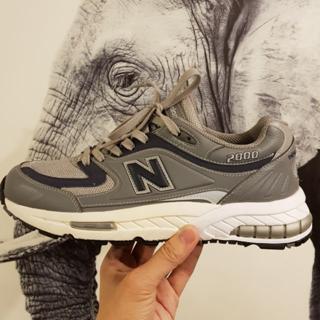 new balance m2000