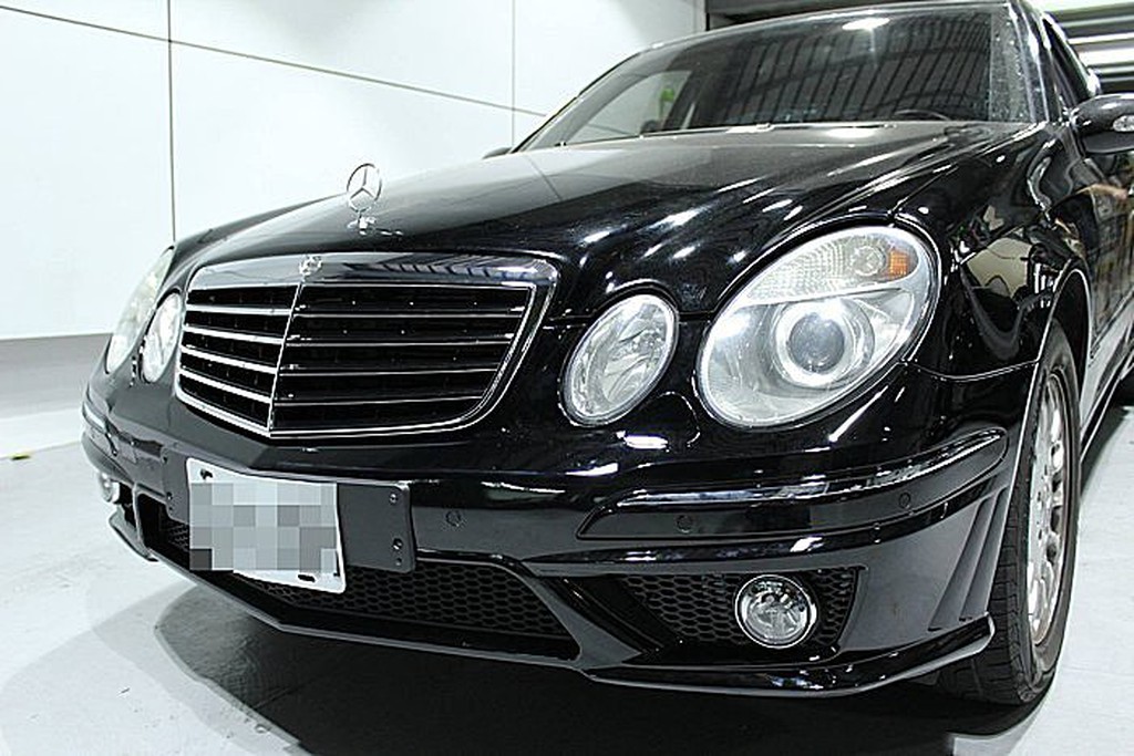 DIY商城 HID 賓士 W211 02-07 換 E63 樣式 前保桿 側裙 後下巴 水箱罩 E350 E240