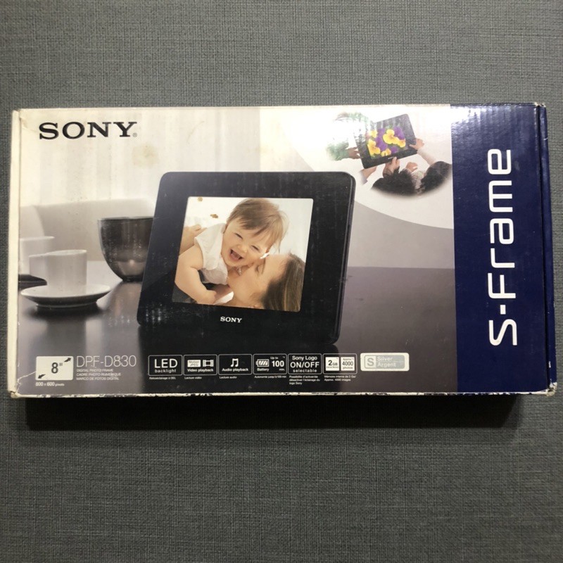 Sony 數位相框 DPF-D830 8寸 銀色