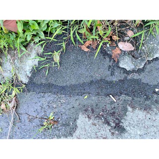 臺灣製 高黏度 5KG小包裝 預拌柏油 常溫瀝青土 補路 修補 修繕 斜坡 道路 坑洞 車道 凹陷 鋪路 破洞