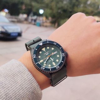 SEIKO 精工 5 Sports系列綠水鬼SRPD77K1 43mm【Watch On-line Store】