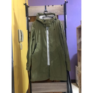 g-star 軍綠長版風衣外套 m號 本人172/70