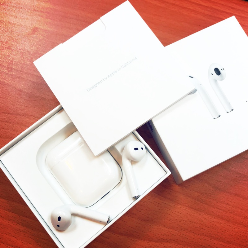 Airpods1 二手 保證正品 過保固ㄌ 可議