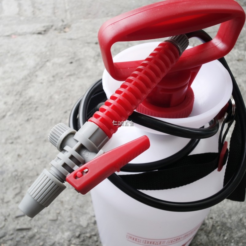 「仁誠五金」Pressure Sprayer 6公升 氣壓式 噴霧器 中國製 灑農藥 噴藥器 噴霧桶 噴霧筒 噴藥