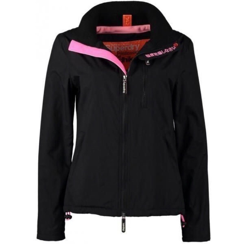 特價出售 極度干躁 SUPERDRY 經典基本款 粉紅桃紅色內裡黑外套 防風外套 防潑水機能性風衣夾克 無帽女款