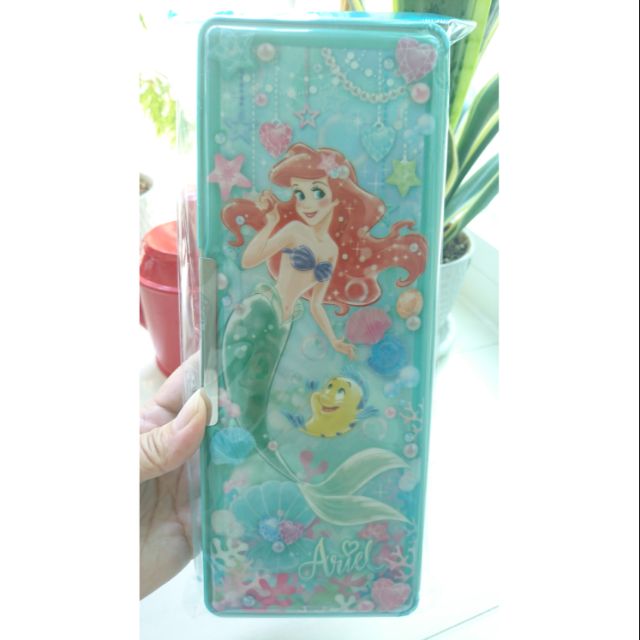 Minihaku 甲胖親子館 日本帶回 Disney 小美人魚雙面鉛筆盒筆箱女孩最愛內附削鉛筆機日本製 蝦皮購物