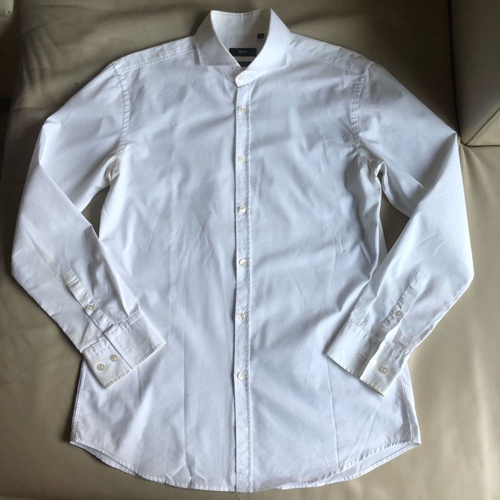 保證正品Hugo Boss 白色 合身有彈性 長袖襯衫 size 42/16.5 適合 L 或 XL