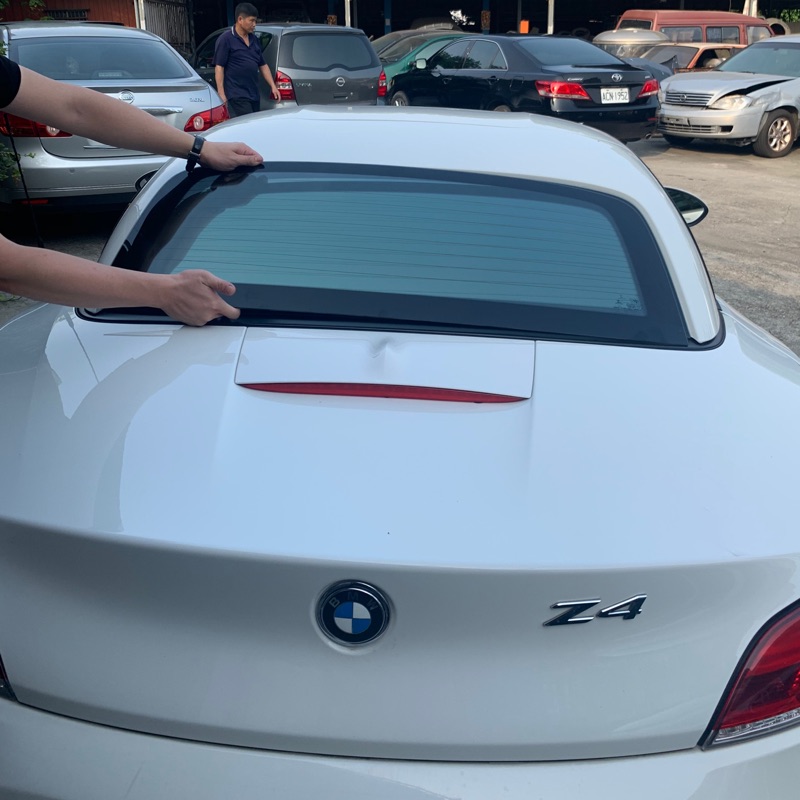 BMW Z4 28i 德國原廠 後擋風玻璃