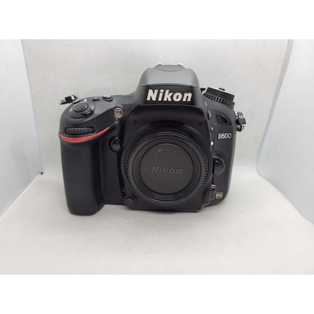 NIKON D600 快門90000 品相新穎 非D610！