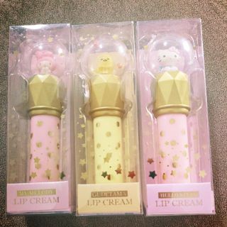 日本 三麗鷗 Hello Kitty melody gudetama 美樂蒂 蛋黃哥 護唇膏