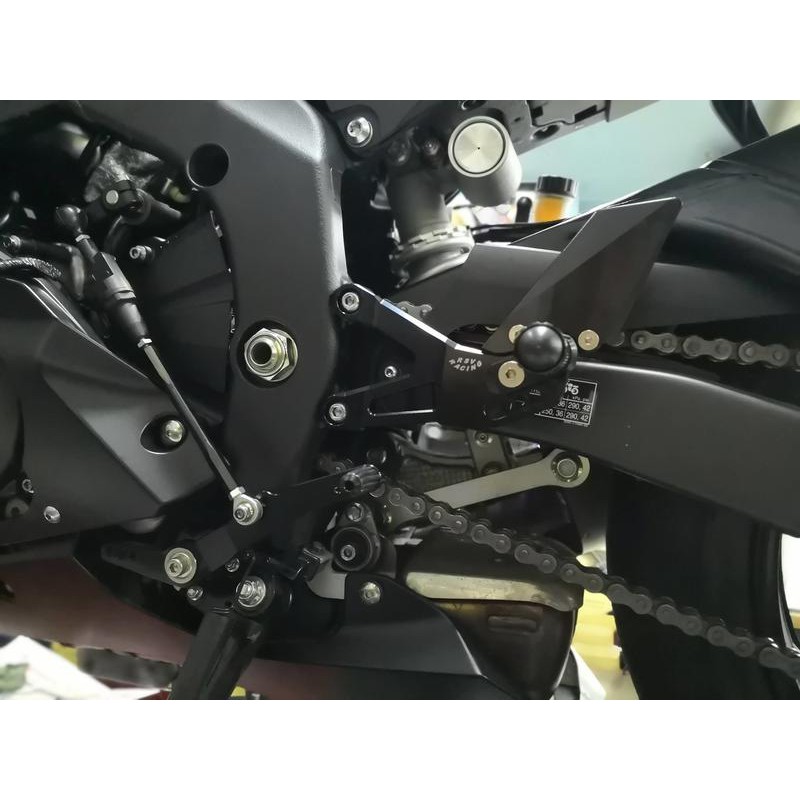 玩車基地 Rsv Racing 17 18 Yzf R6 後移腳踏腳踏後移 蝦皮購物