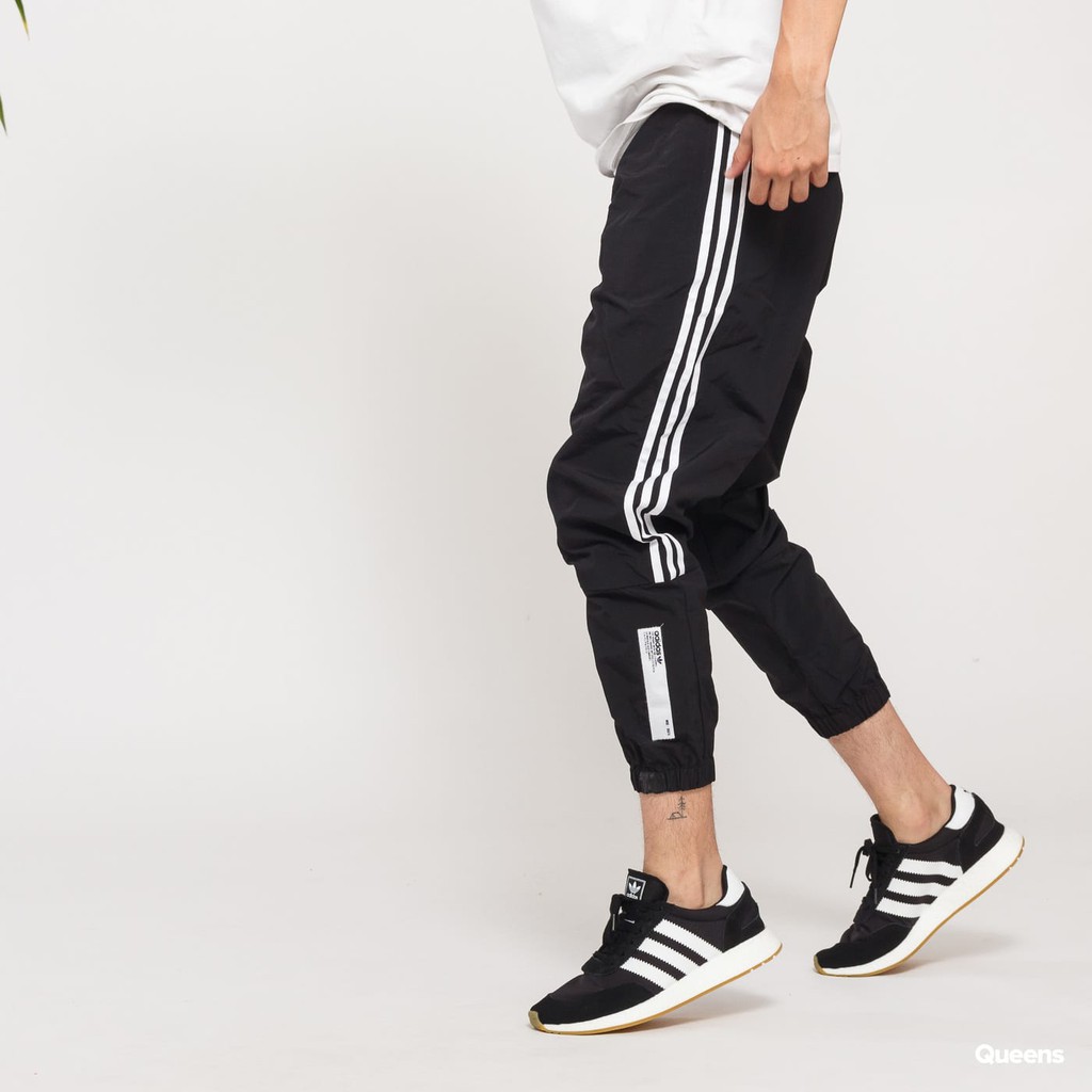 chaussure a talon compensé