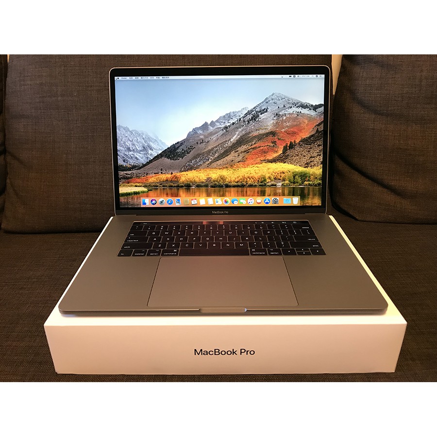 2017 MacBook Pro Touch Bar 15"(2.9G/16GB/512SSD/PRO560)99.9新