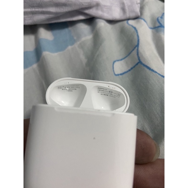 air pods 2代充電機艙