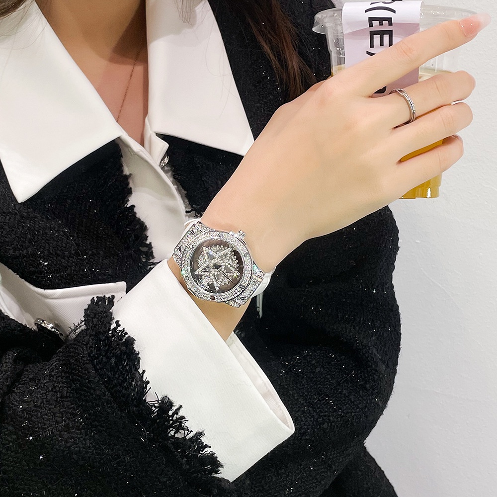 Dimini  77025 時尚 休閒 鏤空 透明時來運轉 水鑽 輕奢五芒星 女士手錶 (送精美表盒）