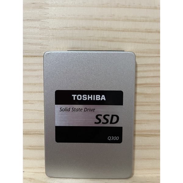硬碟 SSD 120g 東芝 toshiba Q300