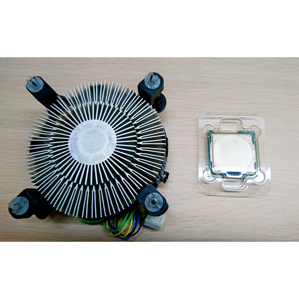 Intel Pentium Dual-Core Processor G630 2.7 Ghz 1155腳位 附風扇 二手