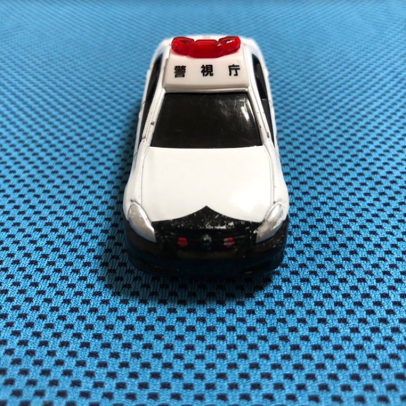 Tomica TOYOTA CROWN 警視廳（2011年）