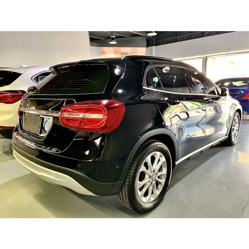 17年m Benz總代理gla180 蝦皮購物