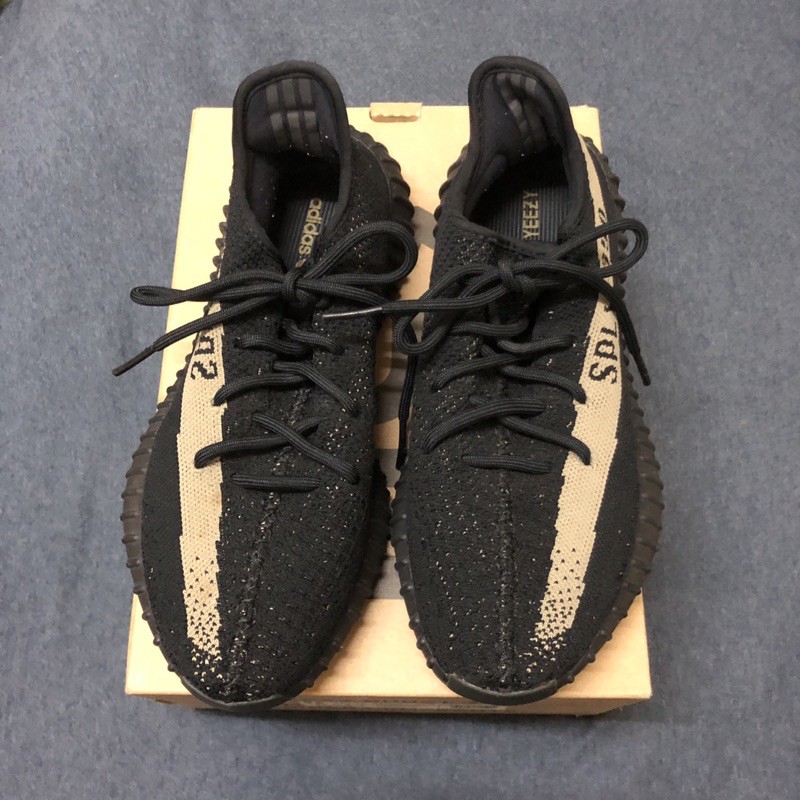 Yeezy boost 350 V2 US8.5 黑綠 二手（附發票）