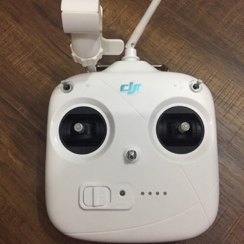 DJI phantom 3s 2017年購入二手遙控器