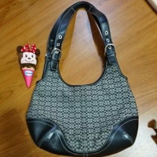 Coach 小c logo肩背包