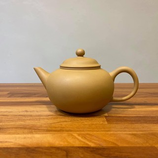[Chengyuan***]臺灣製造♦️薄胎 段泥 直嘴 水平壺 標準壺 容量：約300cc