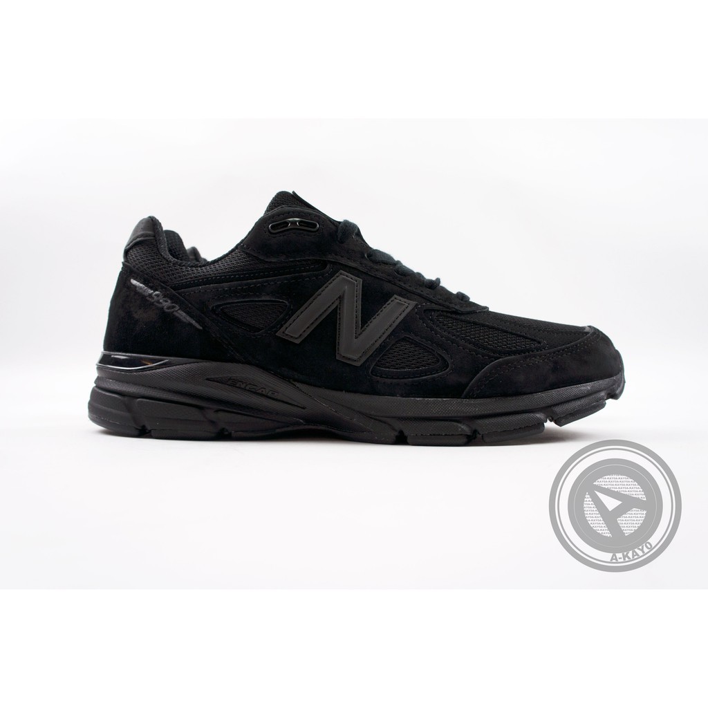990 triple black