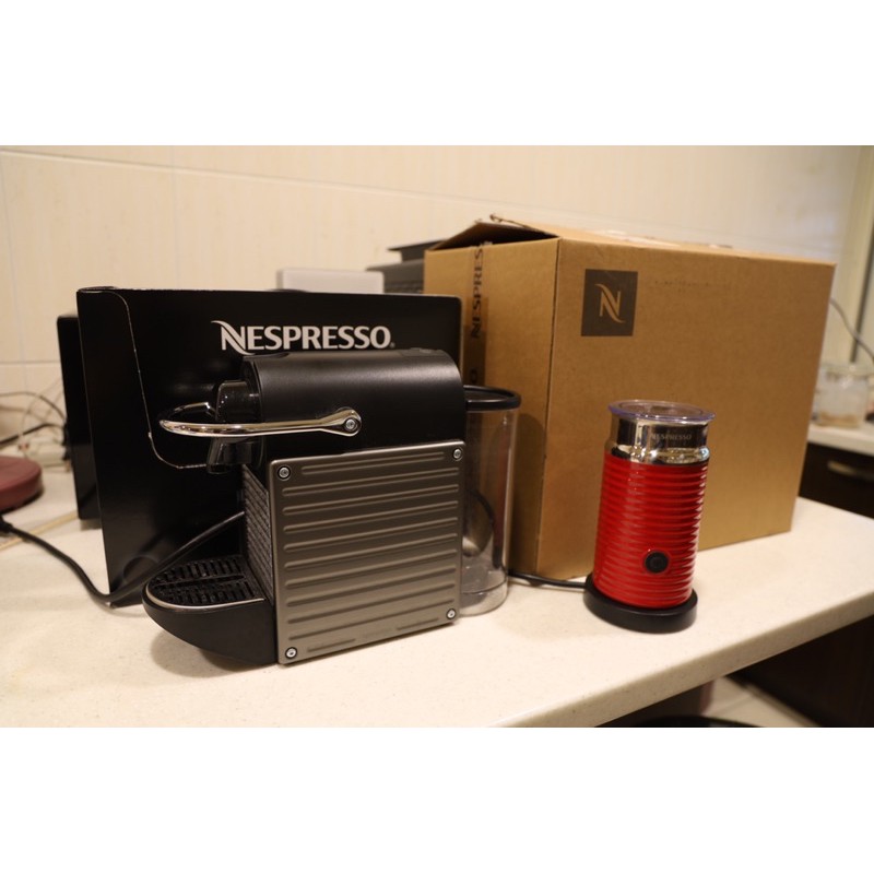 Nespresso PIXIE + Aeroccino3奶泡機